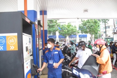 Bộ trưởng Công Thương chỉ đạo không để đứt gẫy, thiếu hụt xăng dầu dịp Tết