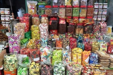 Ngày Tết cẩn trọng nguy cơ ngộ độc, ung thư từ bánh mứt bị nấm mốc