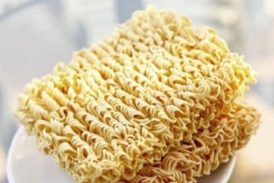 EU tiếp tục kiểm tra dư lượng thuốc bảo vệ thực vật với mỳ tôm Việt Nam