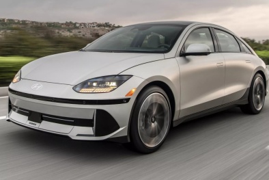 Hyundai Ioniq 6-  Mẫu xe ô tô điện chạy lâu nhất trong một lần sạc đầy, giá từ 900 triệu