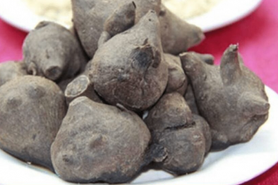 Uống rượu ngâm củ ấu tàu hai bệnh nhân bị khó thở, loạn nhịp tim