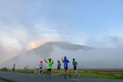 Chính thức khởi động Giải chạy BaDen Mountain Marathon 2023 – Đường chạy Huyền thoại