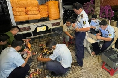 Phát hiện và xử phạt doanh nghiệp kinh doanh cà phê bột giả mạo thương hiệu