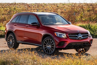 Triệu hồi 185.000 xe Mercedes-Benz do lỗi ở hệ thống lái