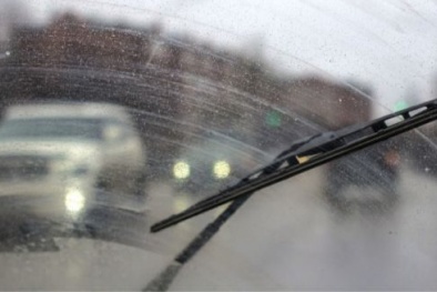 Lưu ý những cách chăm sóc ô tô an toàn trong mùa nồm ẩm