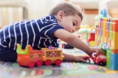 Những lưu ý khi lựa chọn mua đồ chơi cho trẻ để đảm bảo an toàn