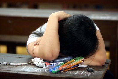 Hội chứng tự huỷ hoại bản thân: Góc nhìn từ những người trong cuộc