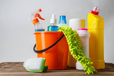 Chất tẩy rửa có thể ảnh hưởng xấu đến sức khỏe và không khí trong nhà