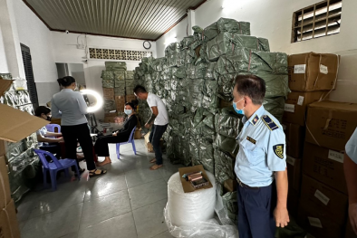 Hàng ngàn sản phẩm mỹ phẩm nhập lậu, không rõ nguồn gốc xuất xứ bị thu giữ tại TP.HCM 