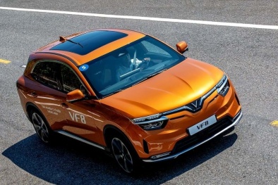 VinFast triệu hồi hơn 2.700 xe VF 8