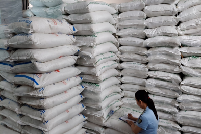 Thu giữ gần 40 tấn đường cát nhập lậu tại 2 hộ kinh doanh trên địa bàn TP.HCM