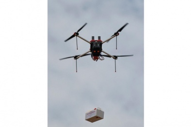 Chế tạo thành công thiết bị không người lái phục vụ cứu hộ giao thông