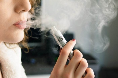 Cảnh báo: Thanh niên tổn thương não, suy hô hấp vì hút thuốc lá điện tử 