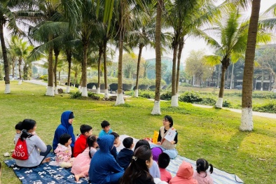 Tìm đâu một vé về tuổi thơ?