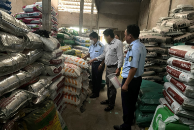 Tiền Giang: Vi phạm nhiều lỗi trong kinh doanh phân bón, một cơ sở bị phạt gần 75 triệu đồng