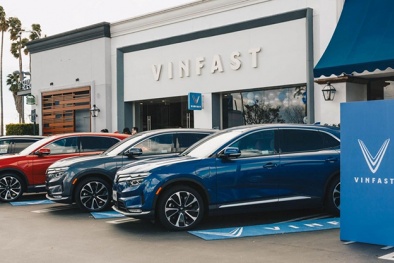 VinFast tiếp tục xuất khẩu 2.500 xe VF 8 sang Mỹ, Canada và châu Âu
