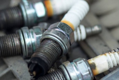 Cách nhận biết bugi hỏng bằng màu sắc để kịp thời thay mới