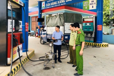 Hoàn thiện các thủ tục trình Chính phủ Nghị định sửa đổi, bổ sung về kinh doanh xăng dầu