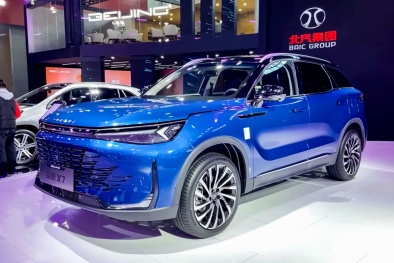 Ô tô Beijing X7 2023: Bổ sung nhiều trang bị hiện đại bên trong khoang nội thất