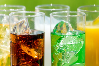 Nước có ga có thể gây ra nhiều tác dụng phụ nguy hiểm cho sức khỏe 