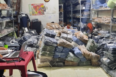 TP.HCM: Phát hiện hàng ngàn sản phẩm thời trang giả mạo nhãn hiệu