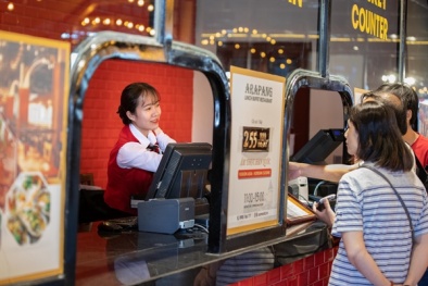 Dịch vụ từ tâm và những điều không có trong 'sách vở'