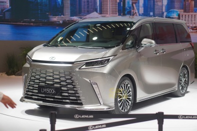 Lexus LM 2024 - mẫu minivan hạng sang trang bị nhiều tính năng đẳng cấp