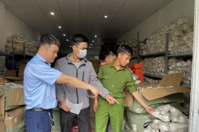 Phát hiện kho giày, dép giả mạo nhãn hiệu nổi tiếng tại TP. Hải Phòng