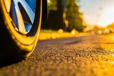 Những bộ phận trên ô tô dễ bị gặp lỗi trong mùa hè nắng nóng 