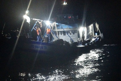 Bắt giữ phương tiện vận chuyển 57.364 lít dầu DO không rõ nguồn gốc