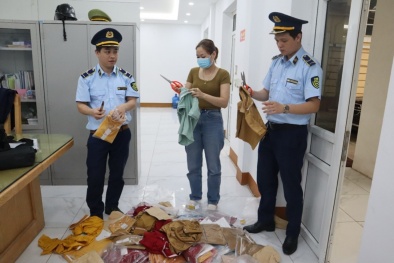 Tiếp tục tiêu hủy 200 sản phẩm giả mạo nhãn hiệu YODY