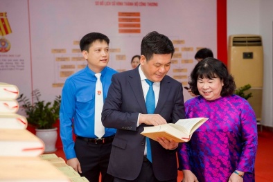 Ra mắt bộ sách lịch sử ngành Công Thương - Nguồn sử liệu quý về lịch sử kinh tế Việt Nam