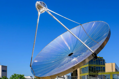 Phát triển lò phản ứng đĩa năng lượng mặt trời sản xuất hydro và thu giữ chất thải