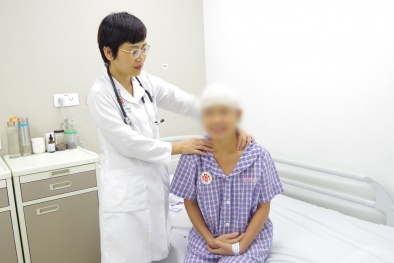 Nhiều người gặp họa vì nghe theo 'thần y' trên TikTok, Facebook 