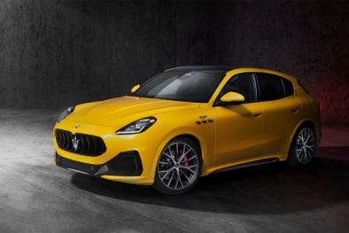 Những mẫu ô tô mới giá đắt đỏ với công nghệ hiện đại xuất hiện tại Việt Nam