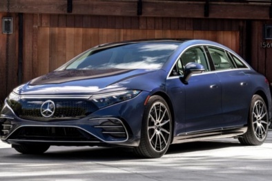 Mercedes triệu hồi EQS và EQE EV vì lỗi gây mất điện đột ngột