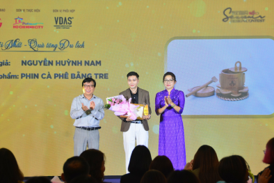 Trao 25 giải thưởng Cuộc thi Thiết kế quà tặng lưu niệm du lịch TP.HCM