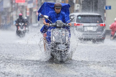 Cách tốt nhất để đảm bảo an toàn chất lượng xe máy trong mùa mưa bão