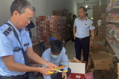 Siết chặt kiểm soát an toàn thực phẩm ở Hà Nội