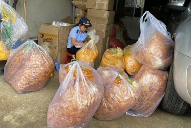 Đắk Lắk: Xử phạt cơ sở kinh doanh hơn 100 kg bánh tráng trộn không rõ nguồn gốc