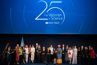 Khởi động chương trình học bổng quốc gia L’Oreal – UNESCO Vì sự phát triển Phụ nữ trong khoa học năm 2023