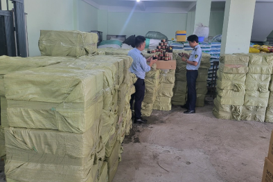 Phú Yên: Phát hiện hơn 4 tấn shisha hiệu Adalya nhập lậu vào Việt Nam
