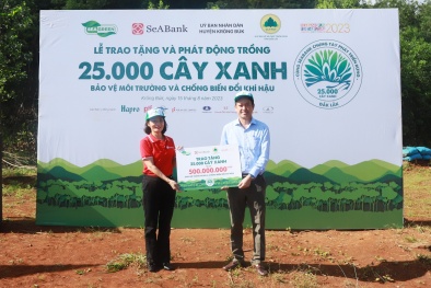 SeABank trao tặng 25.000 cây phủ xanh đất rừng tại Đắk Lắk