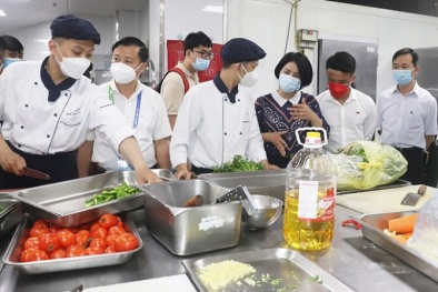 Hà Nội: Xử lý 24 cơ sở vi phạm an toàn thực phẩm tại một quận