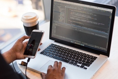 EU bổ sung quy định về dán nhãn năng lượng cho điện thoại thông minh và máy tính bảng