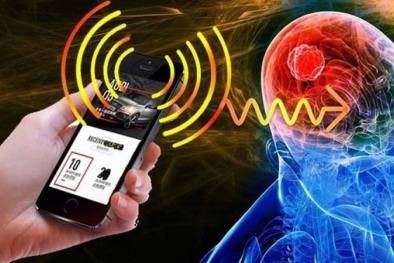 Cảnh báo nguy hiểm của bức xạ phát ra từ điện thoại di động