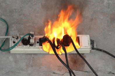 Cách sử dụng ổ cắm điện chuẩn nhất để tránh quá tải gây cháy nổ