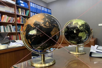 Hà Nội: Xử phạt cơ sở kinh doanh quả địa cầu không thể hiện đầy đủ chủ quyền biển đảo của Việt Nam