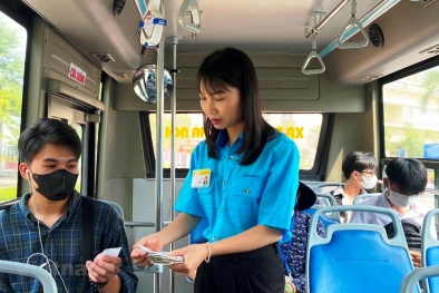 Hà Nội áp dụng chuyển đổi số trong thanh toán cho hệ thống xe buýt công cộng