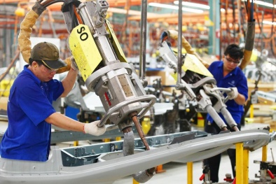 Tìm lời giải cho bài toán tăng năng suất lao động của Việt Nam 